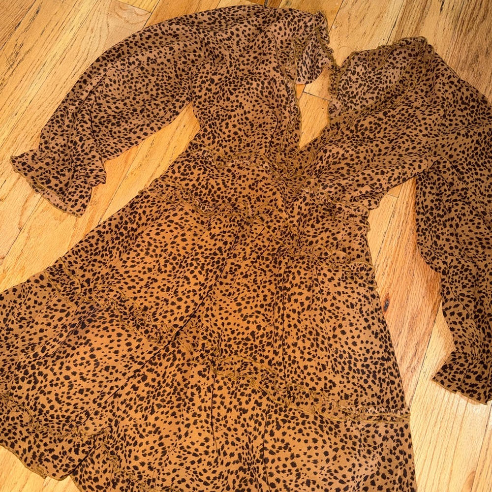 Leopard Print Ruffle Dress - Picture 2 of 4